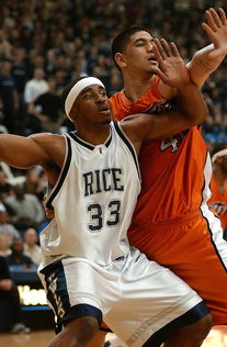 乐鱼体育app入口-篮球运动员比赛中的注意力集中训练研究，篮球运动员应该注意什么